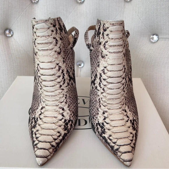 Steve Madden Snake Print Heel - Picture 3 of 4